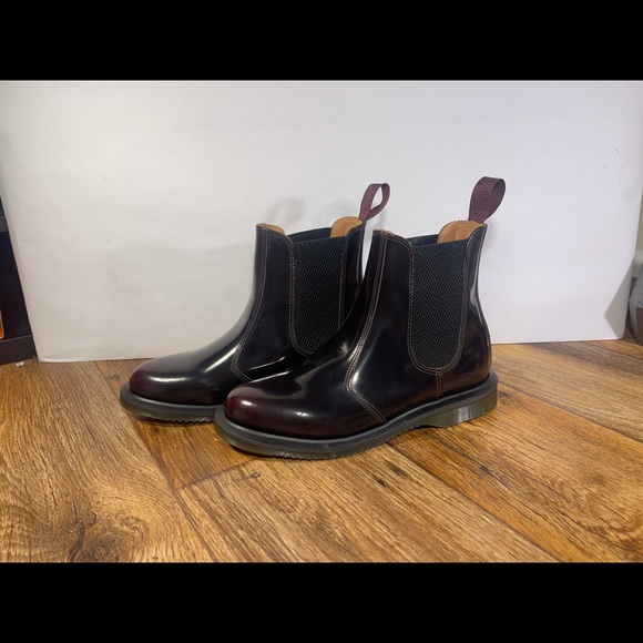 Dr. Martens Flora Arcadia Cherry Red Chelsea Boots Womens Size 6 Leather - Picture 2 of 7